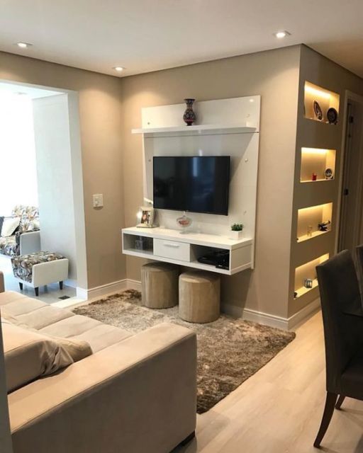 rack com painel suspenso