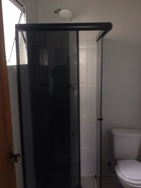  Box para banheiro preto