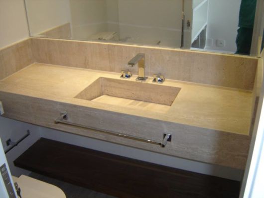 Banheiro com granito