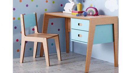 Escrivaninha para quarto infantil de madeira