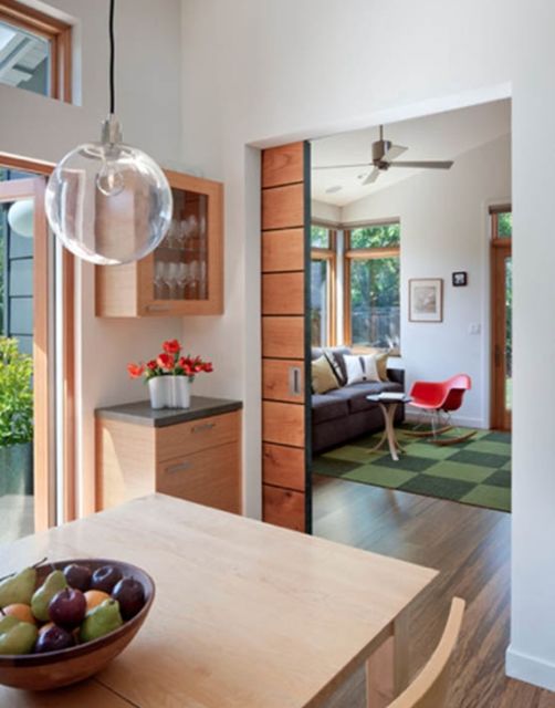 Porta preta de vidro para cozinha de correr