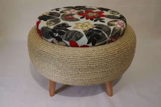 Puff com corda de sisal e pneu