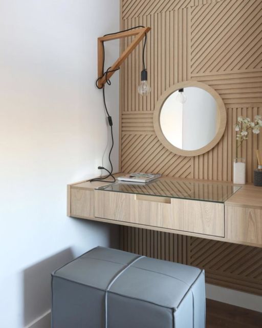 Penteadeira suspensa