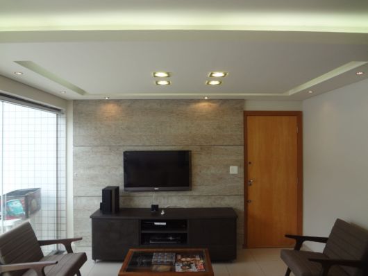 Rebaixamento de gesso para sala