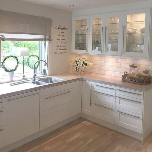 Tijolo branco na cozinha