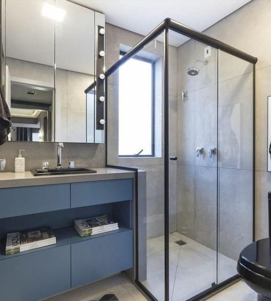 banheiro com revestimento cimento queimado