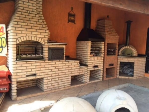 fogão a lenha pré moldado grande com churrasqueira