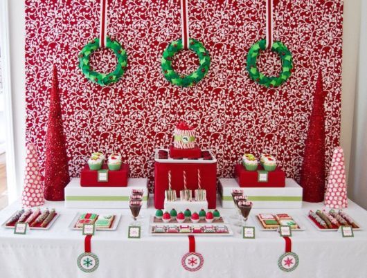 Mesa de Natal com doces