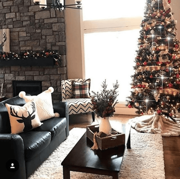 sala moderna decorada para o natal 22