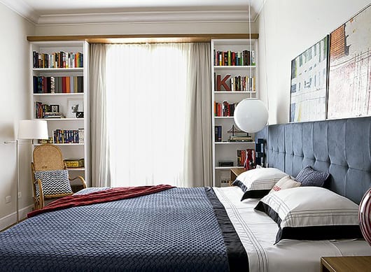 Dica de quarto de casal com estante