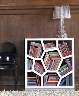 Estante em módulos para livros