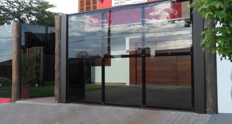 muro de vidro fume moderno