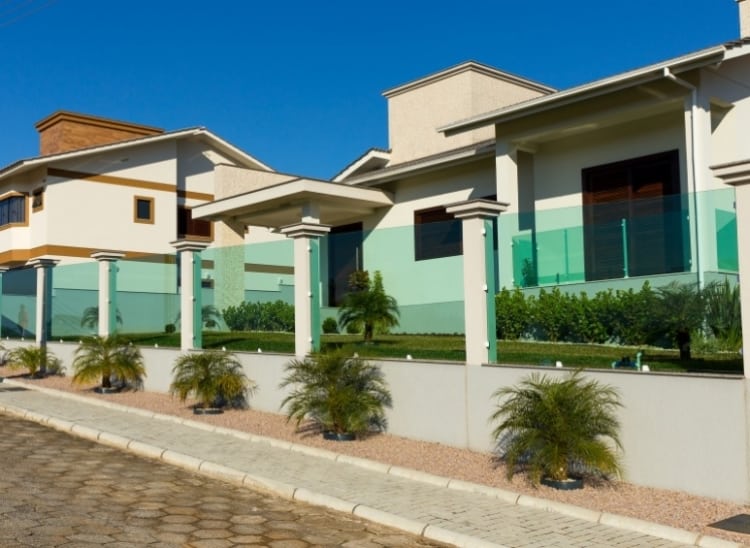 muro de vidro verde para casa