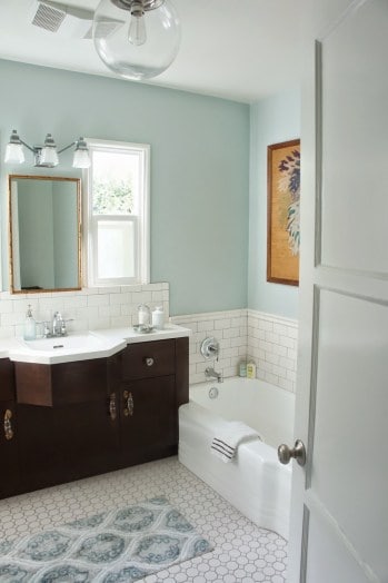 pintura de parede de banheiro moderno