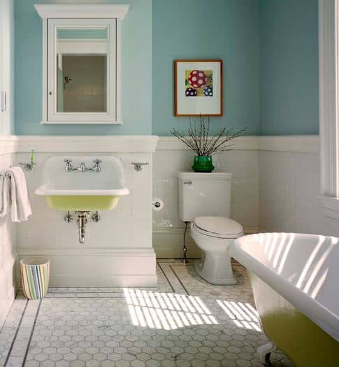 pintura de parede de banheiro pequeno