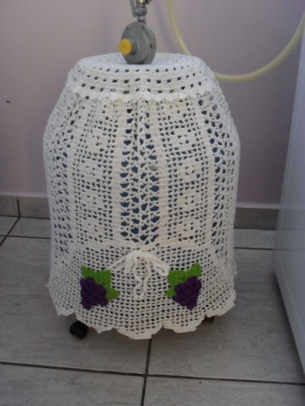 Capa de botijão em crochê Branco com Uvas