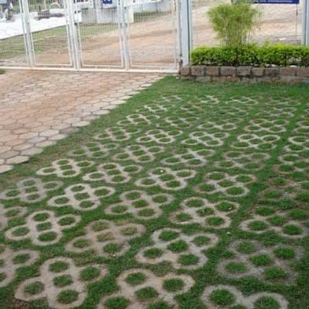 area publica com Concregrama