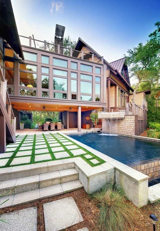 área de piscina com Concregrama