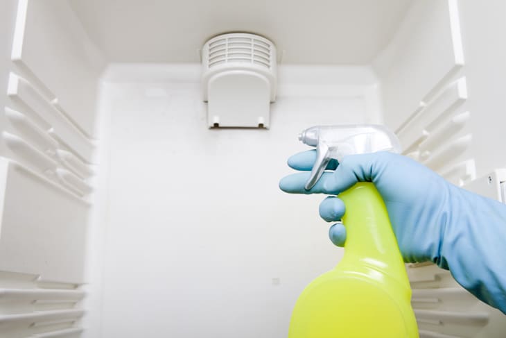 Misturinha para limpar a geladeira