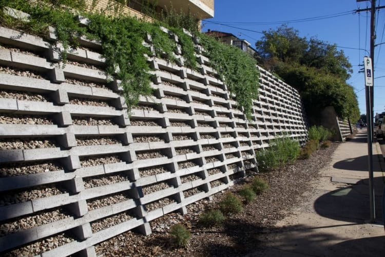 Muro de contenção á gravidade