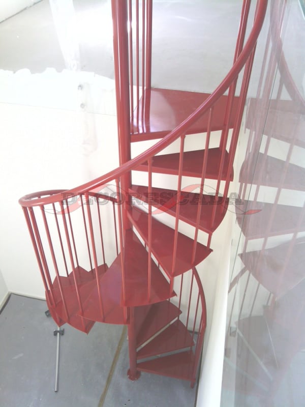Escada vermelha2