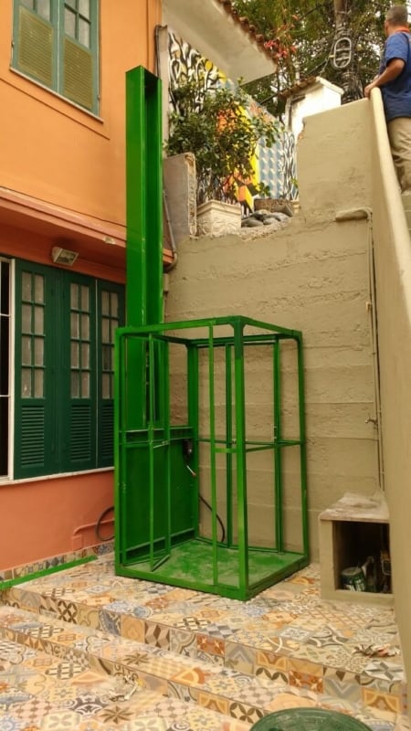 Elevador residencial externo
