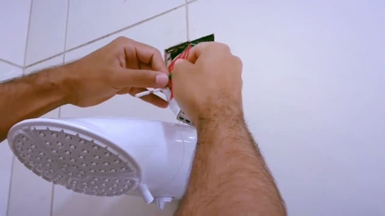 como instalar chuveiro