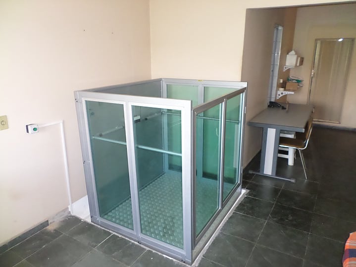 elevador domestico para cadeirante