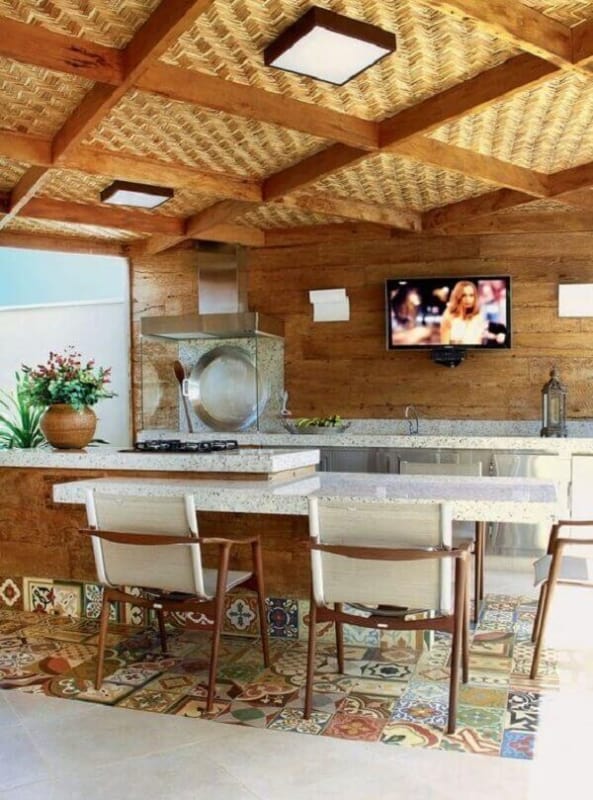 Churrasqueira de vidro de canto