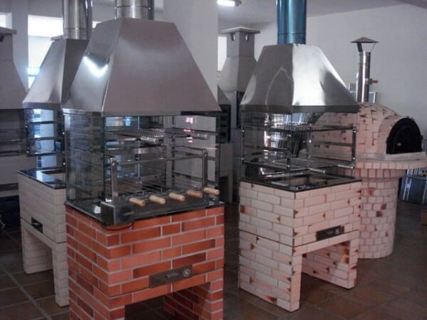 Churrasqueira de vidro pre moldada