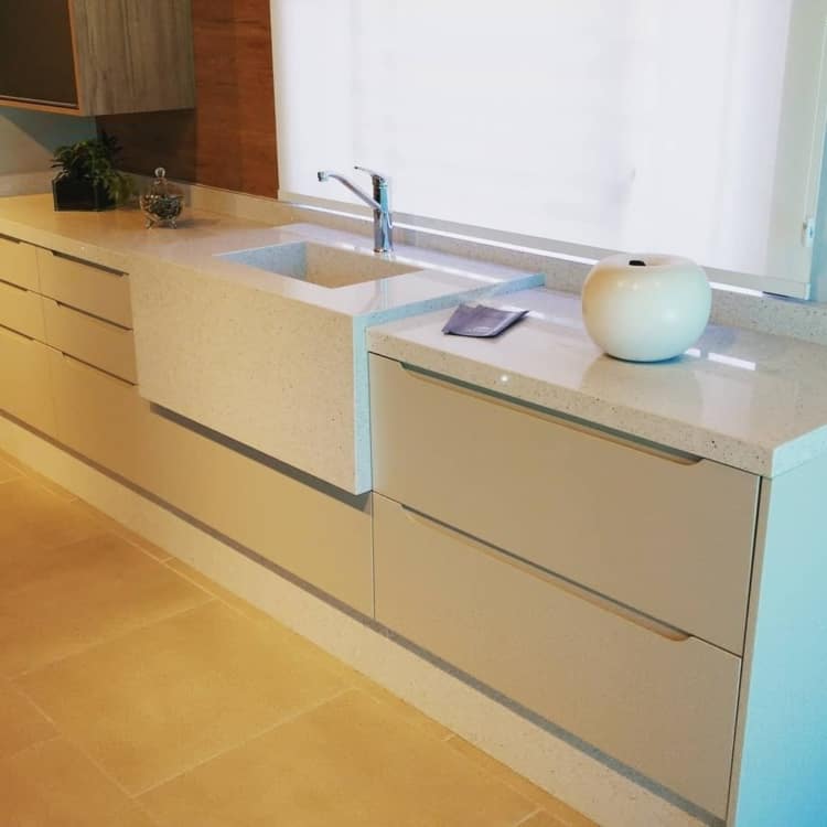 Cuba branca semi encaixe