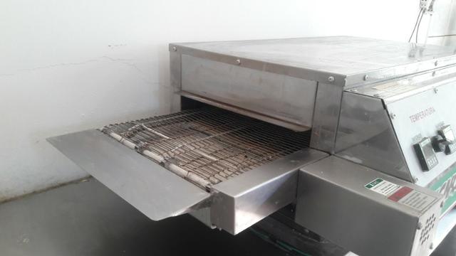Forno de pizza esteira pequeno
