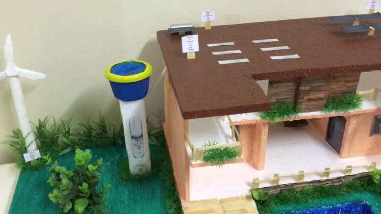 maquete de casa sustentavel