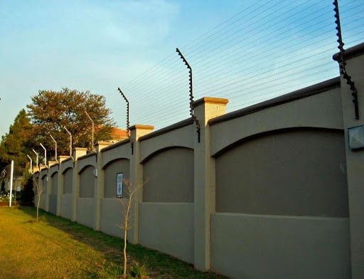 modelos de cerca elétrica residencial